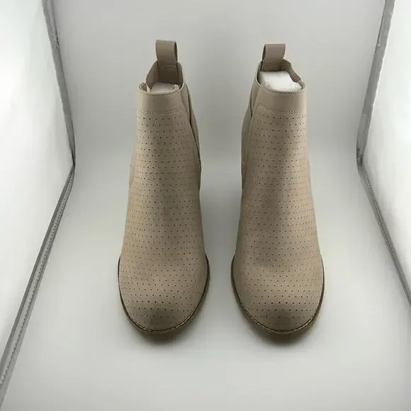 DV by Dolce Vita Women's Boots Sz 10 Bootie Beige Gerdy Elastic Ankle Wedge NWOT - Picture 3 of 11